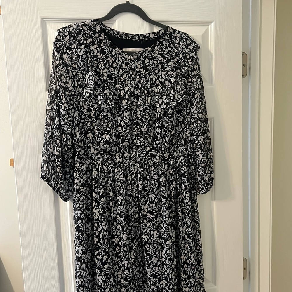 Loft, dress, floral, pattern, black-and-white